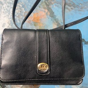 Liz Claiborne small crossbody purse